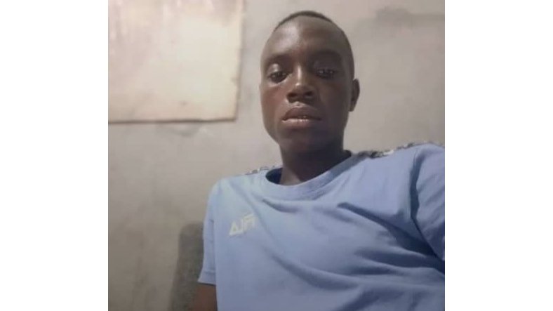 Bagarre entre amis : un jeune poignardé meurt à l’hôpital. 