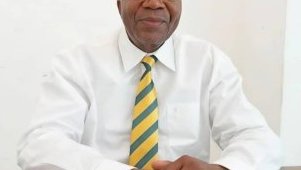 Dans Le Confidentiel, Michel Ongoundou Loundah démonte le récit officiel sur le manganèse