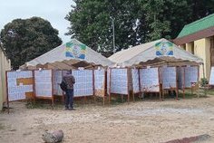 Scrutin du 27 septembre : la liste définitive et les cartes d’électeurs disponibles