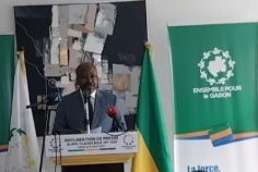 Gabon : Alain-Claude Bilie-By-Nze fustige « l’incohérence » du pouvoir et propose des solutions sociales