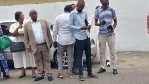 Gabon&nbsp;: le PDG se fracture, la bataille du siège est lancée