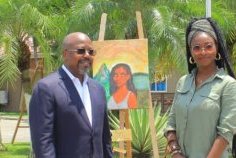 Culture&nbsp;: Un air de mondanité pour la clôture de l’exposition de l’artiste UKA