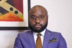 Harold Leckat libre, mais le débat sur la liberté de la presse reste entier