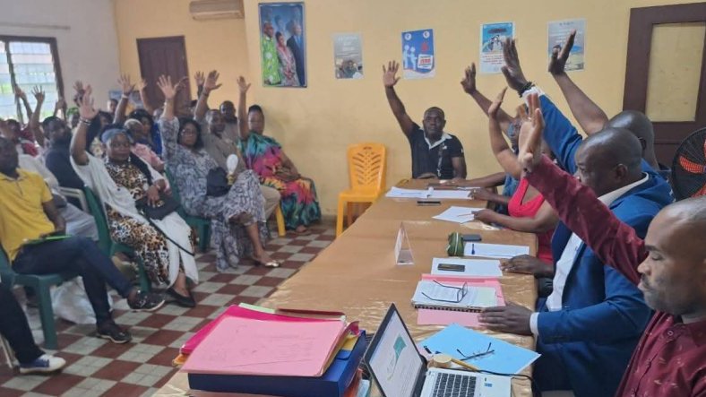 Rentrée scolaire 2025-2026&nbsp;: le SENA brandit la menace d’une grève