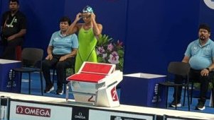 Mondiaux de natation 2025 : Noélie Lacour propulse la natation gabonaise sur la scène internationale 