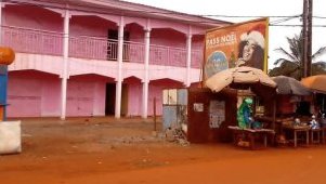 Tribunal de Mouila&nbsp;: la commerçante poursuivie dans l’affaire du manioc aux excréments blanchie