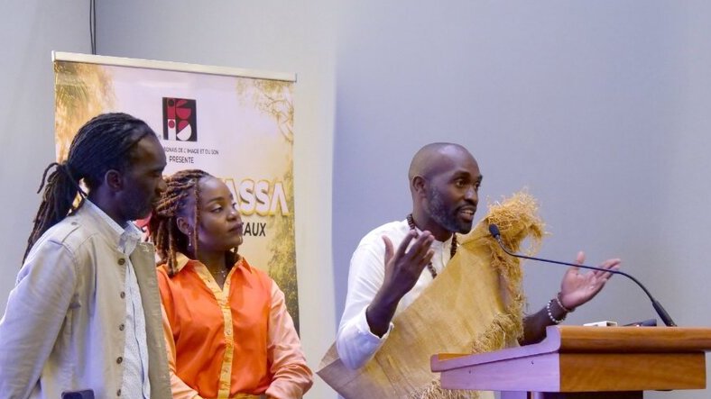 NZILA MAVASSA : le patrimoine des jumeaux punu à l’écran 