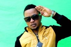 Plus de dix ans de scène et toujours au top : Prince Kiala enflamme le game