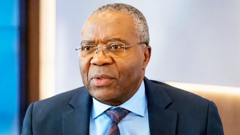 Du Petromax aux écrans&nbsp;: qu’est devenu le renseignement au Gabon&nbsp;?